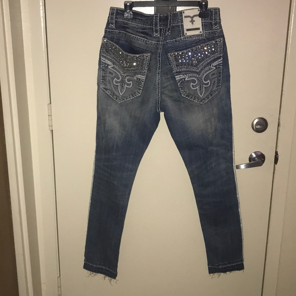 ROCK REVIVAL - Picture 2 of 6